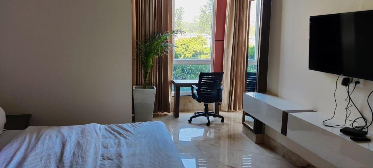 דהראדון Hotel Maira מראה חיצוני תמונה